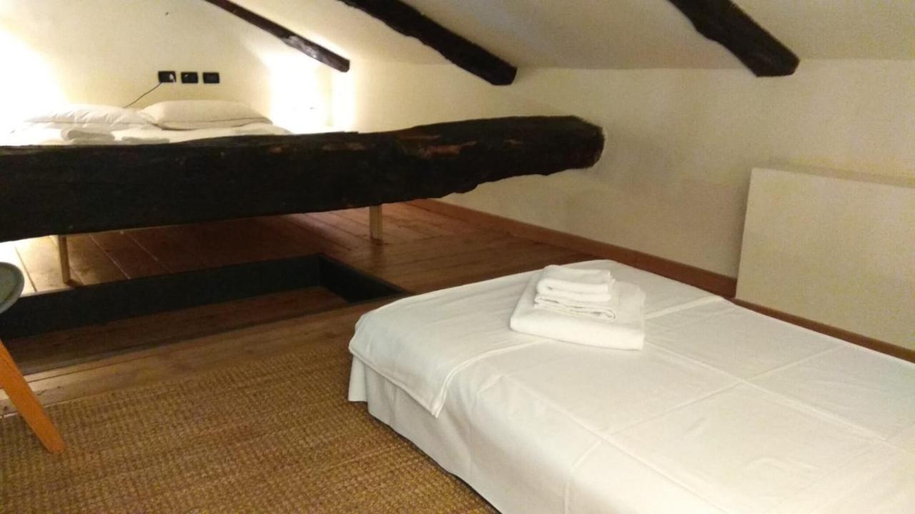 Appartement Vittorio Attic à Turin Extérieur photo